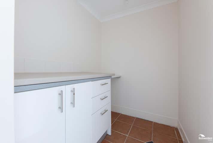 32 Nottinghill Street Joondalup WA 6027 - Image 11