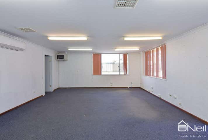 10 Brant Road Kelmscott WA 6111 - Image 3