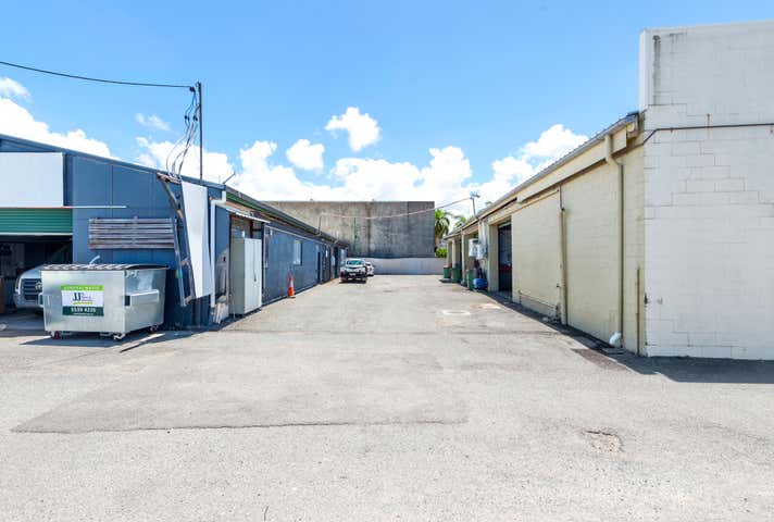 130 Brisbane Road Labrador QLD 4215 - Image 9