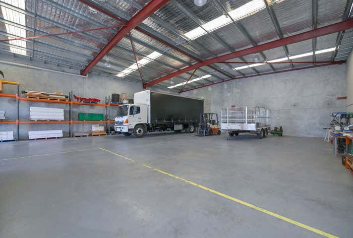 Unit 2, 40 Tacoma Circuit Canning Vale WA 6155 - Image 6