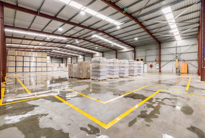 18-20 Kingstag Crescent Edinburgh North SA 5113 - Image 19