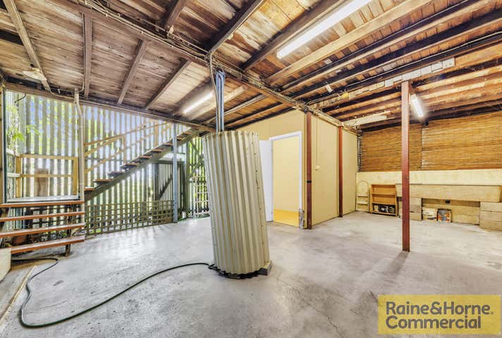 54 Birdwood Terrace Auchenflower QLD 4066 - Image 2