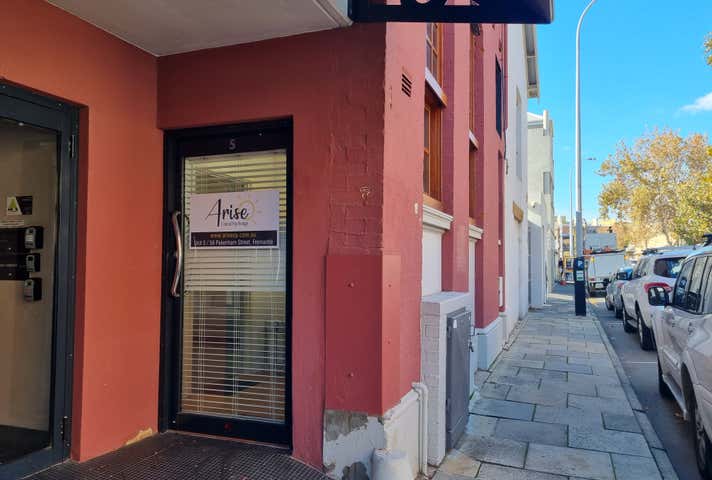 5/56 Pakenham Street Fremantle WA 6160 - Image 2