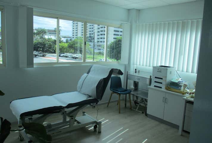 Level 1 Lot 11, 193-197 Lake Street Cairns City QLD 4870 - Image 5