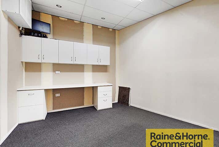 2/392 Hamilton Road Chermside QLD 4032 - Image 4