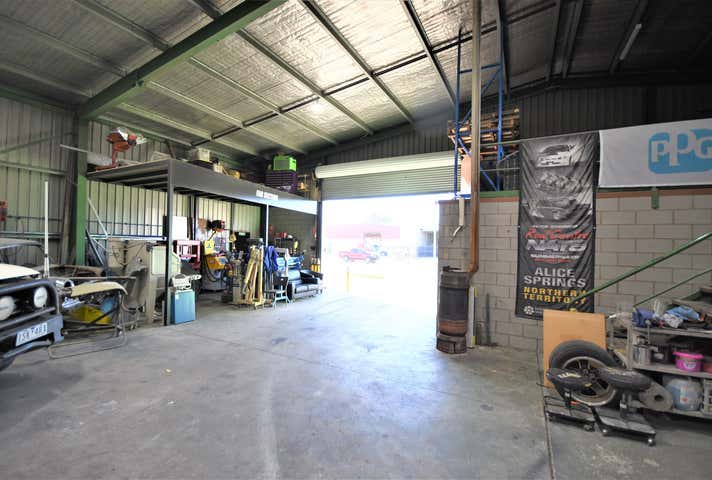 877 Ramsden Drive North Albury NSW 2640 - Image 13