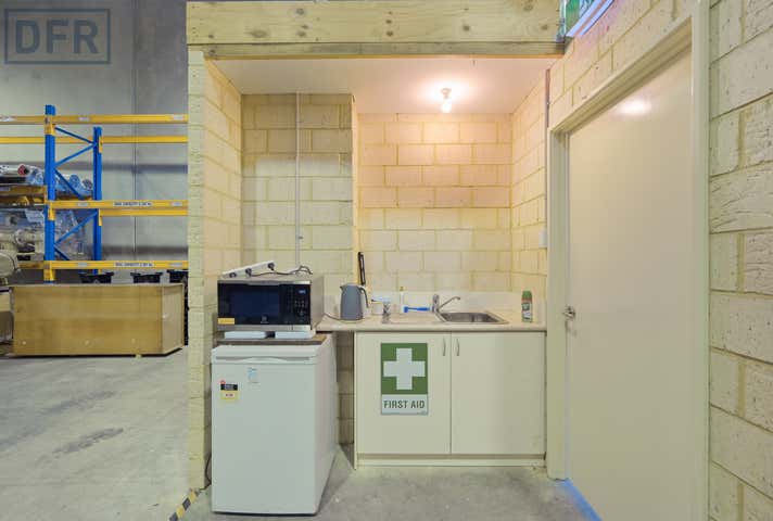 6/111 Mandurah Road Kwinana Beach WA 6167 - Image 9