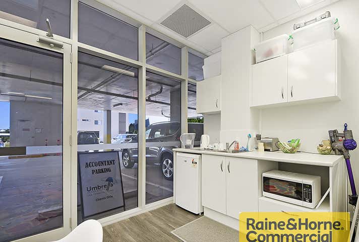 3/5 McLennan Court North Lakes QLD 4509 - Image 8