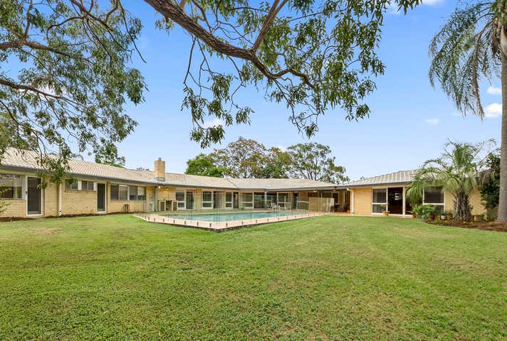 121 Lancing Street Pullenvale QLD 4069 - Image 17