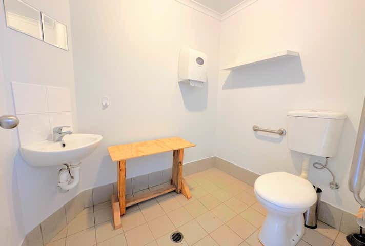 18 Blanck Street Ormeau QLD 4208 - Image 10