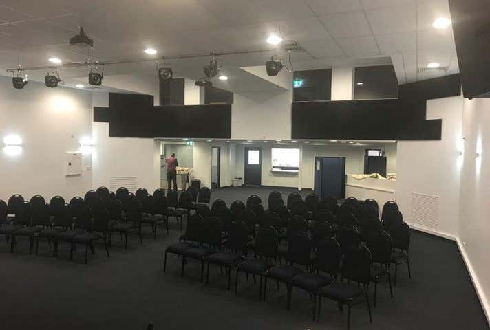 13 Townsend St Malaga WA 6090 - Image 8