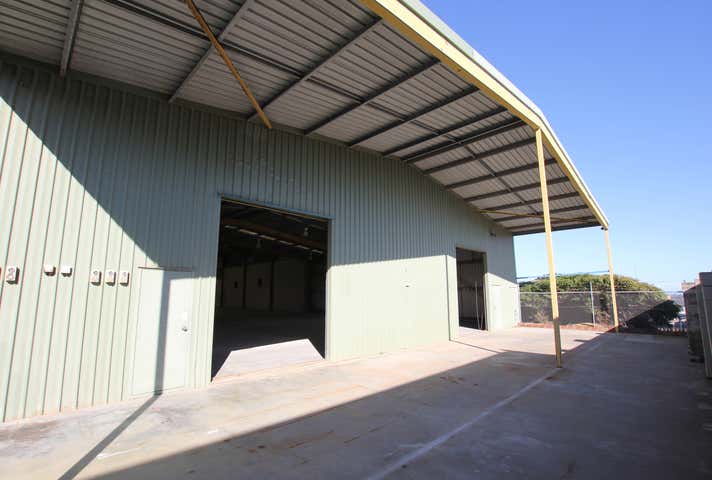 29 Dellamarta Road Wangara WA 6065 - Image 11