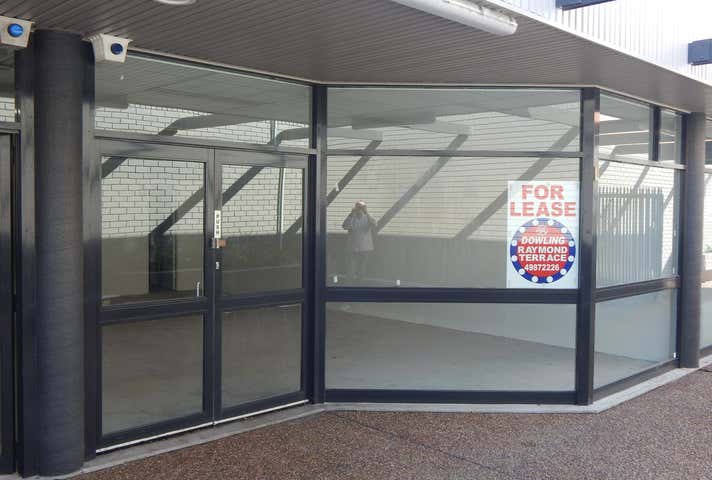 3 & 4/24 William Street Raymond Terrace NSW 2324 - Image 1