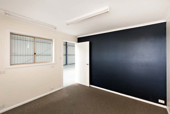 1033a Howitt Street Wendouree VIC 3355 - Image 4