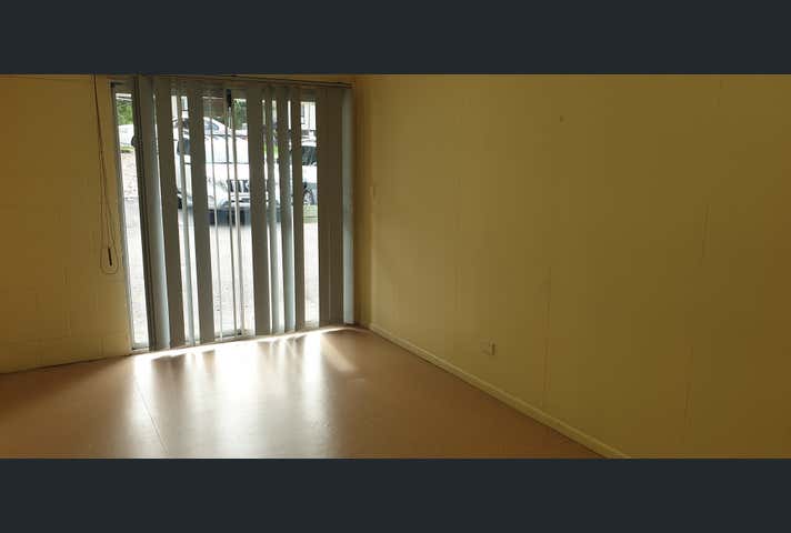1/14 Coal Street Bundamba QLD 4304 - Image 5