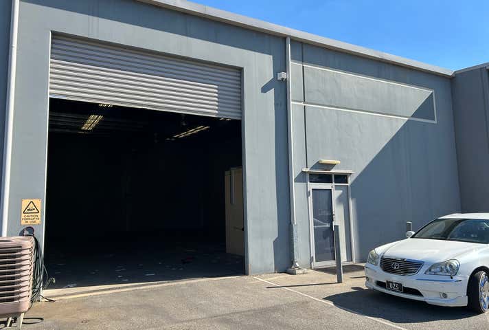 8/122-124 Radium Street North Welshpool WA 6106 - Image 4