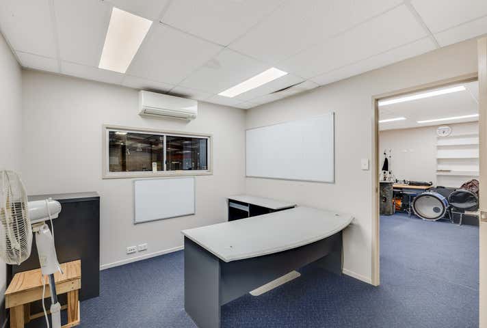 6 Taylor Street Toowoomba City QLD 4350 - Image 10