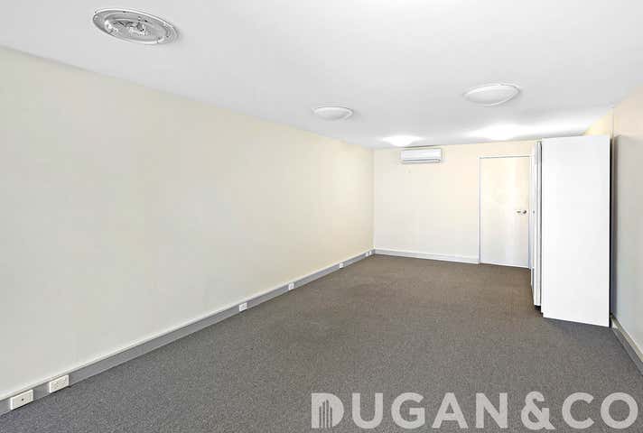 2B/54 Riverside Place Morningside QLD 4170 - Image 2