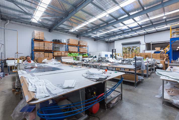 2/10 Bushland Ridge Bibra Lake WA 6163 - Image 6