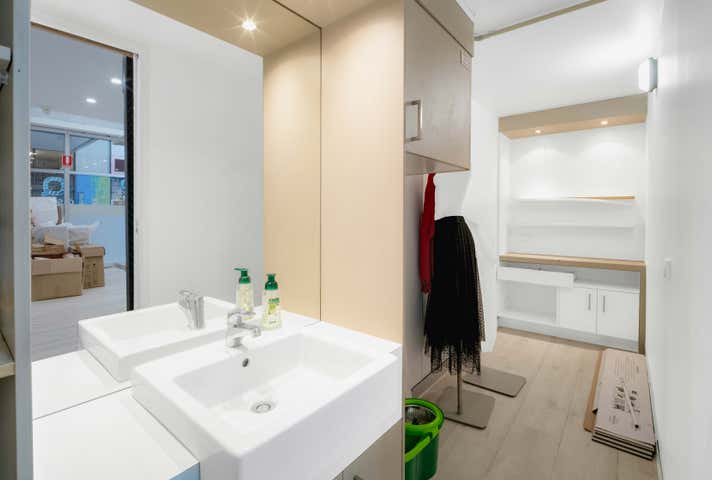 Shop 9, shop 9, 3003 Surfers Paradise Boulevard Surfers Paradise QLD 4217 - Image 5