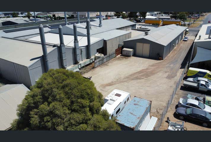 133  Karinie Street Swan Hill VIC 3585 - Image 5