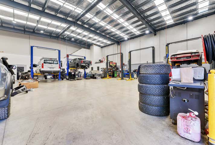 2 Exceed Way Pakenham VIC 3810 - Image 2