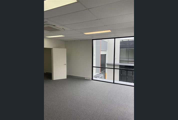 1/28 Sustainable Avenue Bibra Lake WA 6163 - Image 2