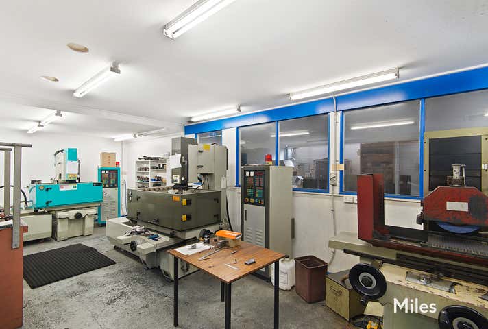 27 Strong Avenue Thomastown VIC 3074 - Image 5