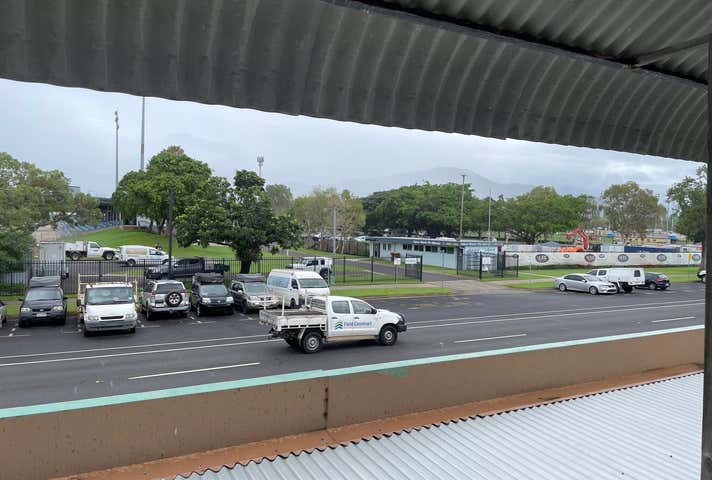 5A&B, 236-240 Severin Street Parramatta Park QLD 4870 - Image 10