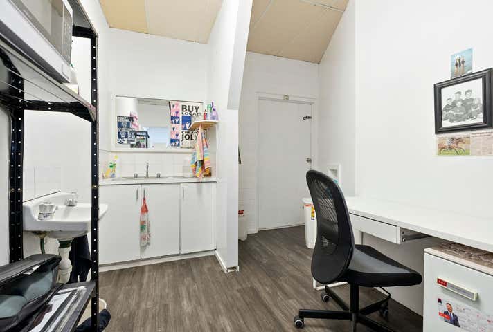 10 & 10A Ormond Road East Geelong VIC 3219 - Image 9