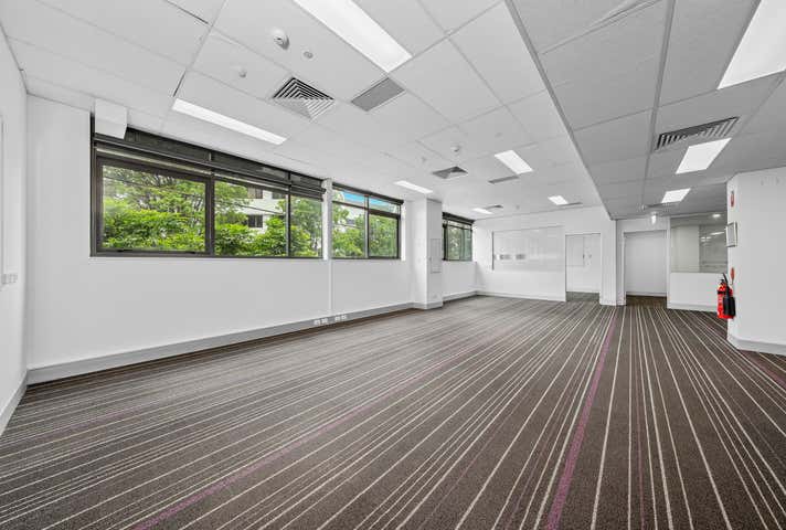 126 Barry Parade Fortitude Valley QLD 4006 - Image 5