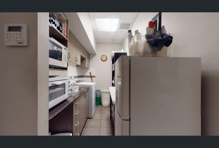 2/14 The Crescent Midland WA 6056 - Image 9