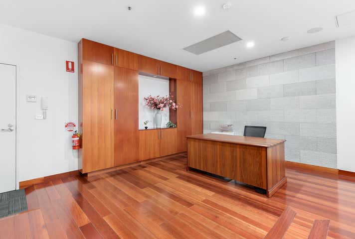 402/39 Kingsway Glen Waverley VIC 3150 - Image 10