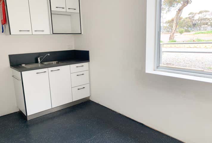 1/11 Walla Street Lonsdale SA 5160 - Image 11