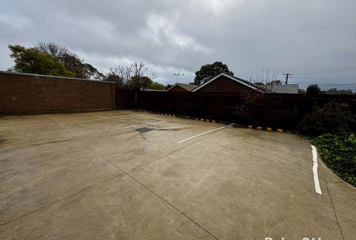 106 Riddell Road Sunbury VIC 3429 - Image 15