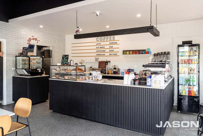 282 Carrick Drive Gladstone Park VIC 3043 - Image 5