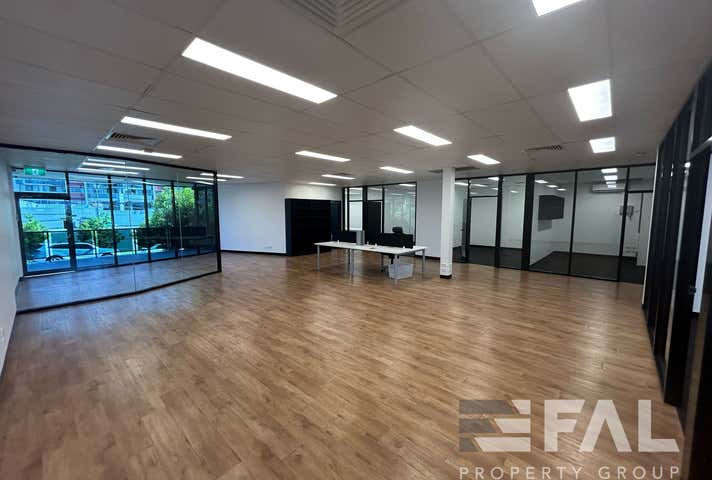 Suite  2, 10 Paxton Street Springwood QLD 4127 - Image 4