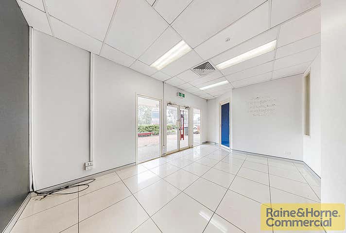 2/562 Samford Road Mitchelton QLD 4053 - Image 2