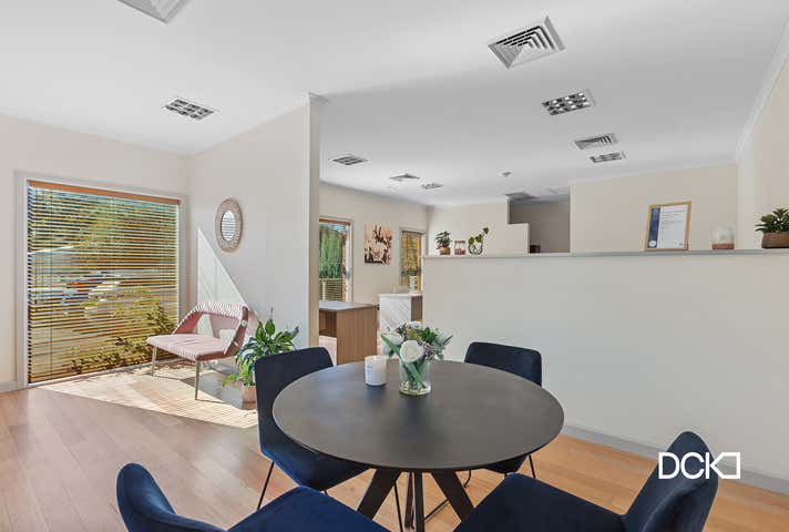 67  & 67a Wills Street Bendigo VIC 3550 - Image 8