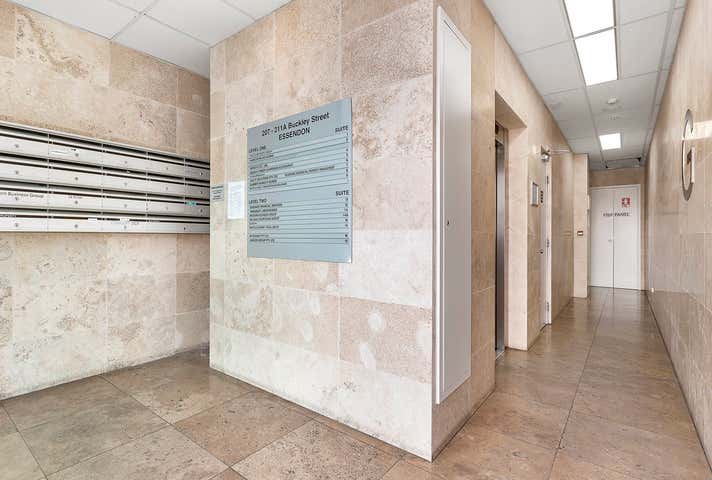 10/207-211 Buckley Street Essendon VIC 3040 - Image 10