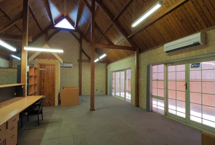 8 Action Place Wangara WA 6065 - Image 5