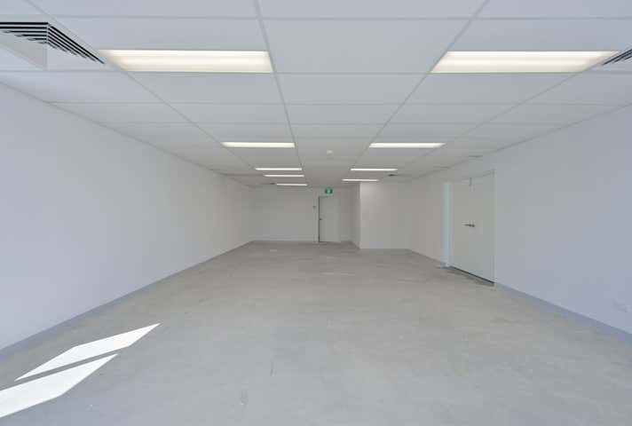 19/86 Francis Avenue Karrinyup WA 6018 - Image 5