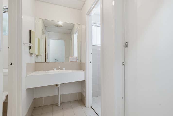 Units 1-2, 39 King George Street Innaloo WA 6018 - Image 13