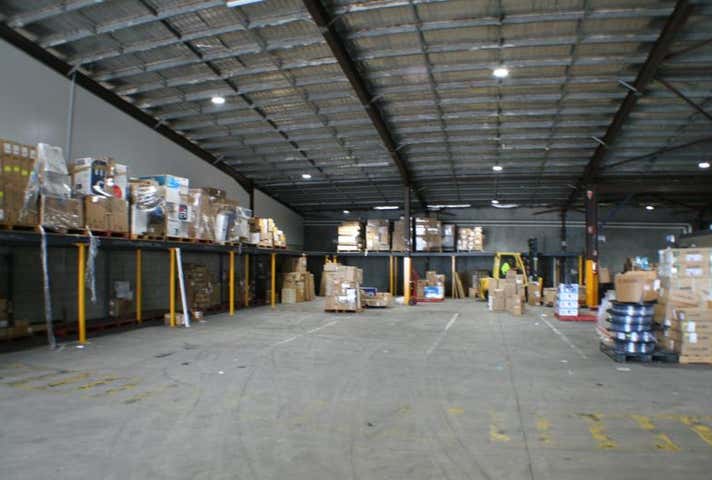 Tenancy 2, 33 Redden Street Portsmith QLD 4870 - Image 8