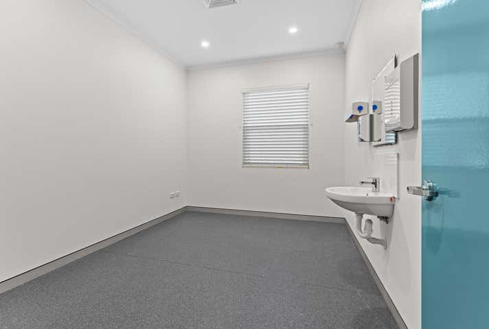 1 Gray Street ( Cnr Thorn Street) Ipswich QLD 4305 - Image 19