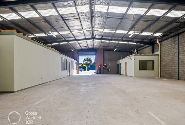 Unit 2/11 Downard Street Braeside VIC 3195 - Image 2