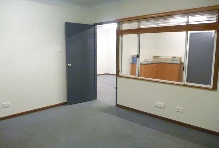 12-16 Robert Street Bellevue WA 6056 - Image 6