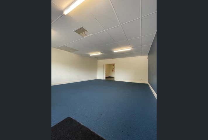 Unit 4, 21 Lindisfarne Road Huntfield Heights SA 5163 - Image 10