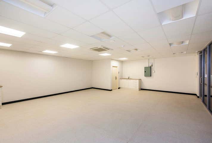 2/22 Brown Street East Perth WA 6004 - Image 6