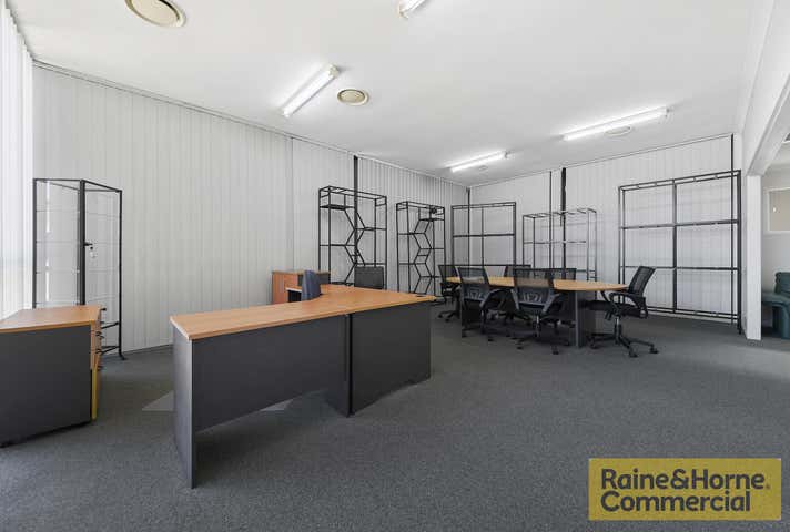 2/40 Yarraman Place Virginia QLD 4014 - Image 3